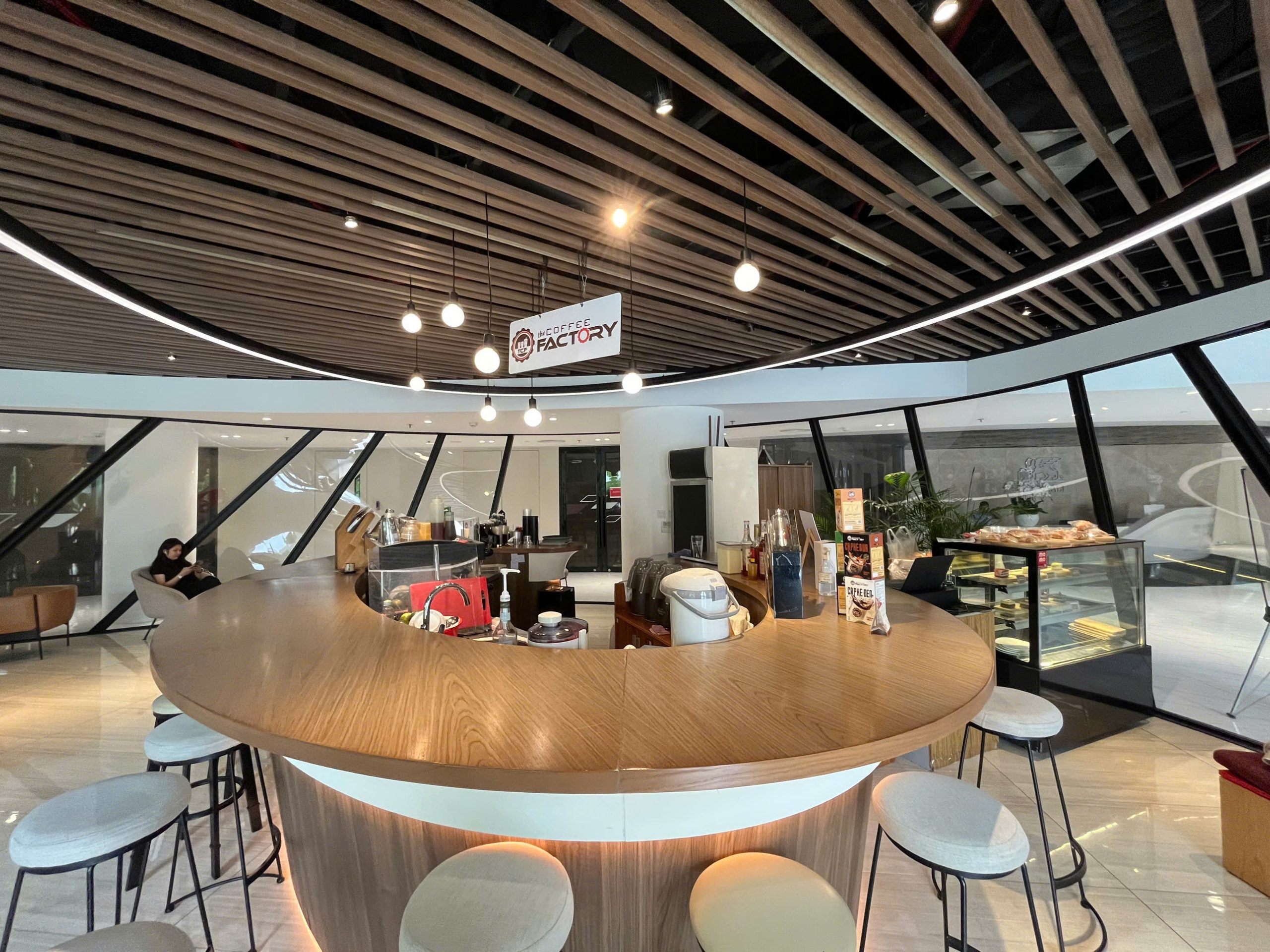 The Coffee Factory - Manulife 9 The Coffee Factory – Tú Xương